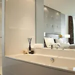 Hotel Relais & Chateaux Burg Schwarzenstein 5*