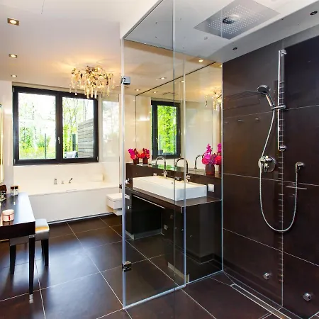 Relais&châteaux Burg Schwarzenstein Hotel Geisenheim