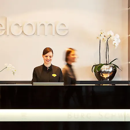 Relais & Chateaux Burg Schwarzenstein 5* Geisenheim