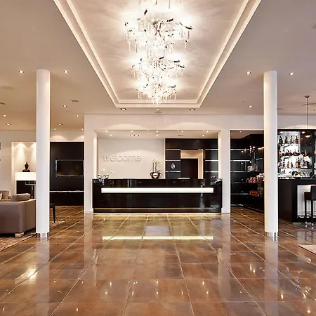 伯格茨瓦尔曾斯坦瑞雷斯城堡酒店 酒店