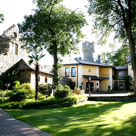 Relais & Chateaux Burg Schwarzenstein Geisenheim