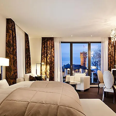 Отель Relais & Chateaux Burg Schwarzenstein