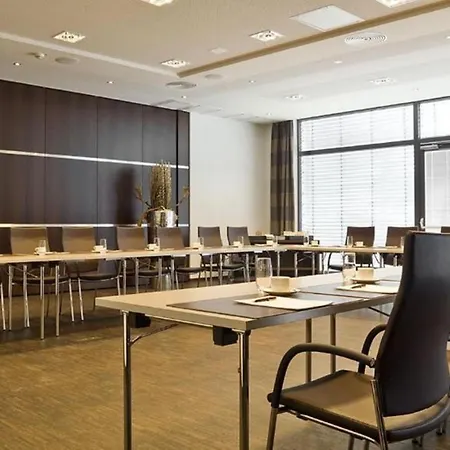 Relais&châteaux Burg Schwarzenstein 5*