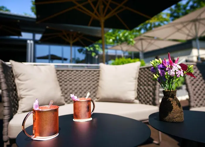 Relais & Chateaux Burg Schwarzenstein Hotel Geisenheim