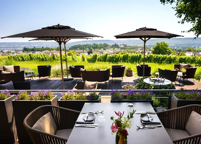 Relais & Chateaux Burg Schwarzenstein