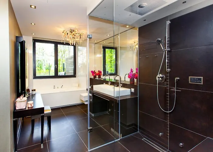 Relais & Chateaux Burg Schwarzenstein Hotel Geisenheim