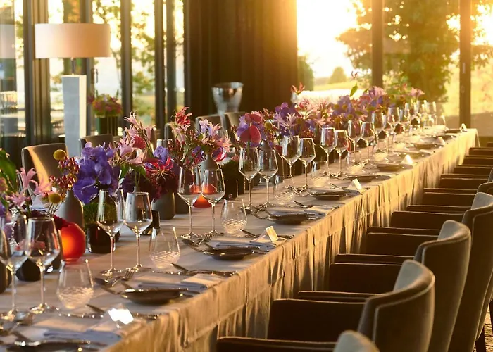 Relais & Chateaux Burg Schwarzenstein Hotel Geisenheim