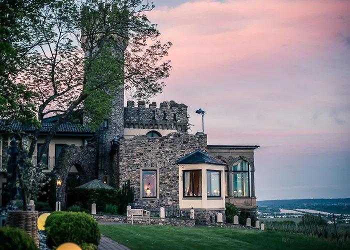 伯格茨瓦尔曾斯坦瑞雷斯城堡酒店 酒店 盖森海姆