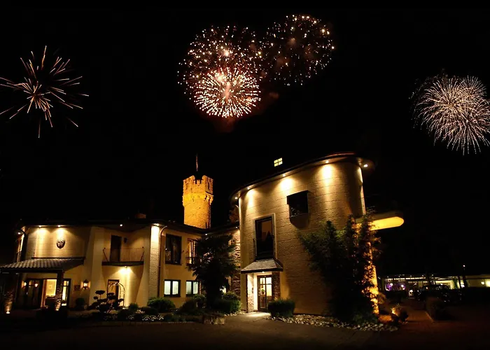 Relais & Chateaux Burg Schwarzenstein Hotel