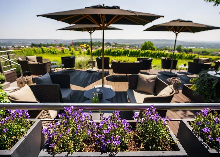 伯格茨瓦尔曾斯坦瑞雷斯城堡酒店