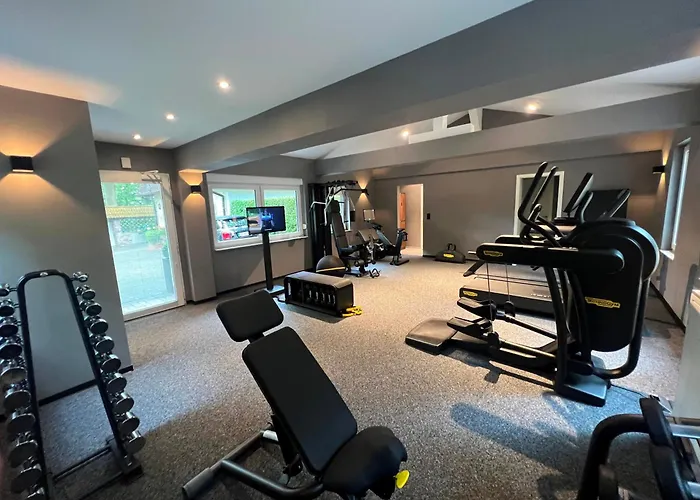 Relais & Chateaux Burg Schwarzenstein Hotel 5*