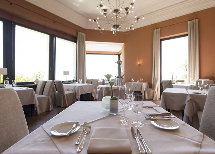 Hotel Relais & Chateaux Burg Schwarzenstein Geisenheim