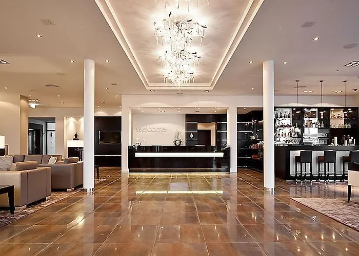 Relais & Chateaux Burg Schwarzenstein Hotel 5*