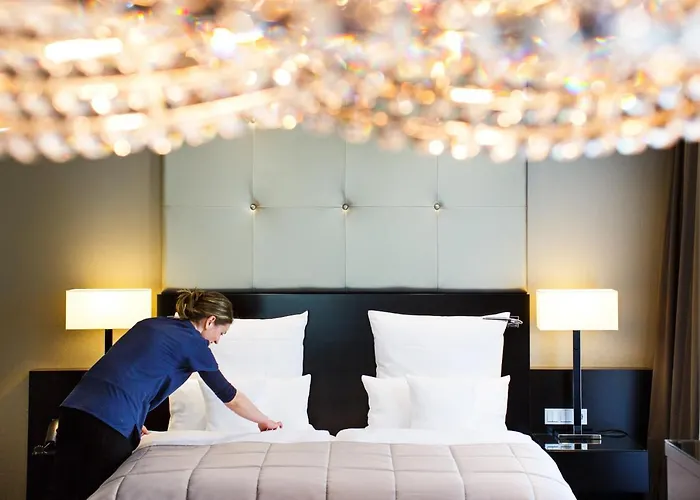 Relais & Chateaux Burg Schwarzenstein Hotel 5*